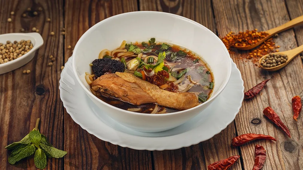 Noodles Soup with Chicken (ก๋วยเตี๋ยวไก่)