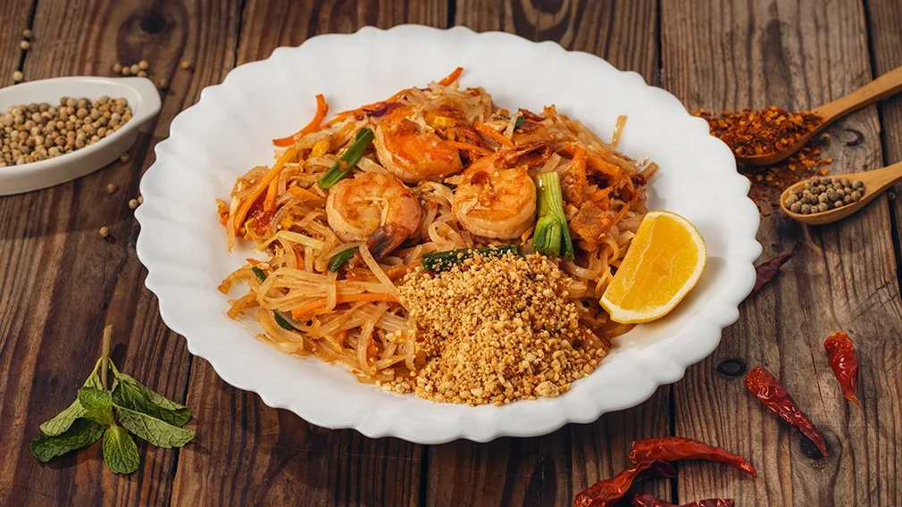 Pad Thai (ผัดไทย)