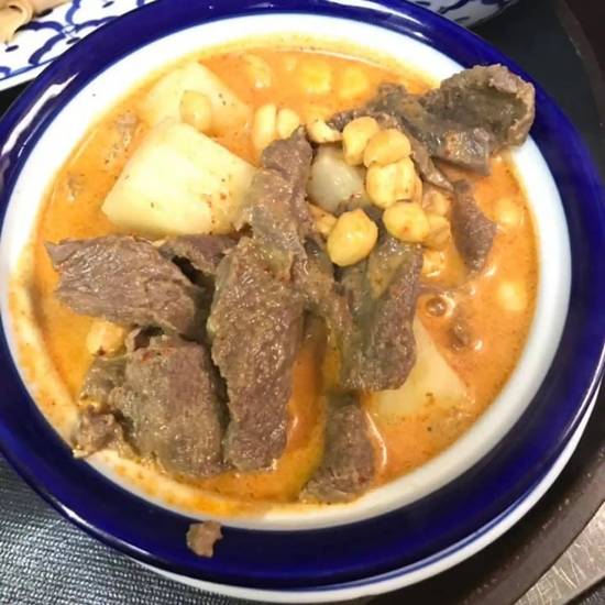 C5. . Gaeng Mussaman