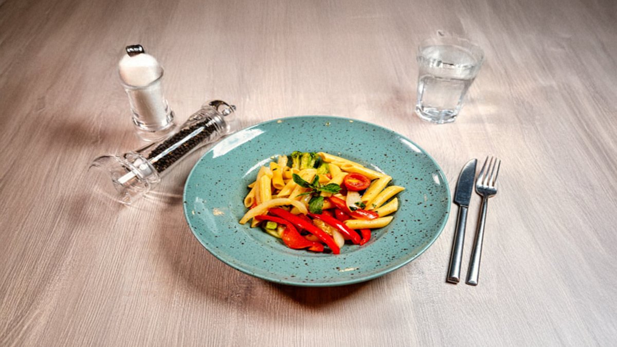 Penne cu legume proaspete