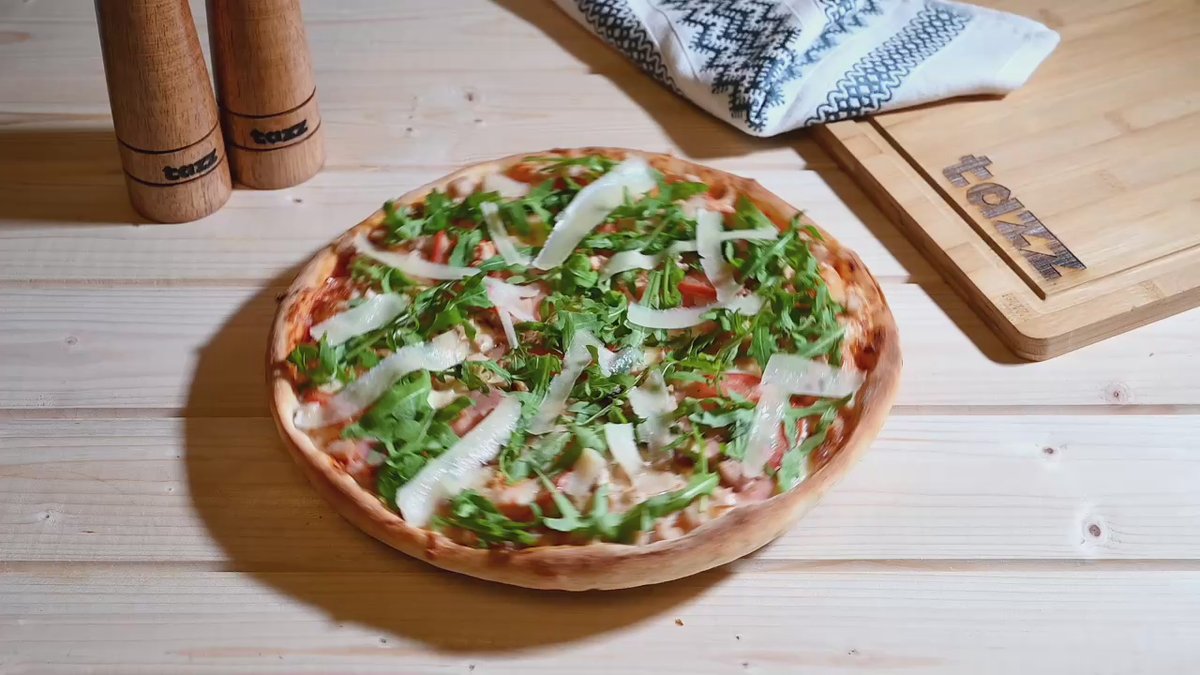 Pizza Parma 30 cm