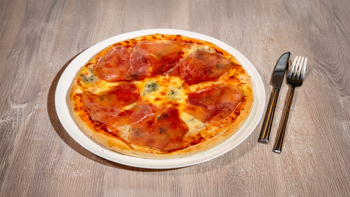Pizza Prosciutto crudo e gorgonzola