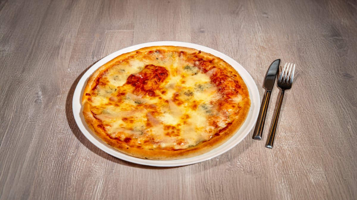 Pizza Quattro Formaggi
