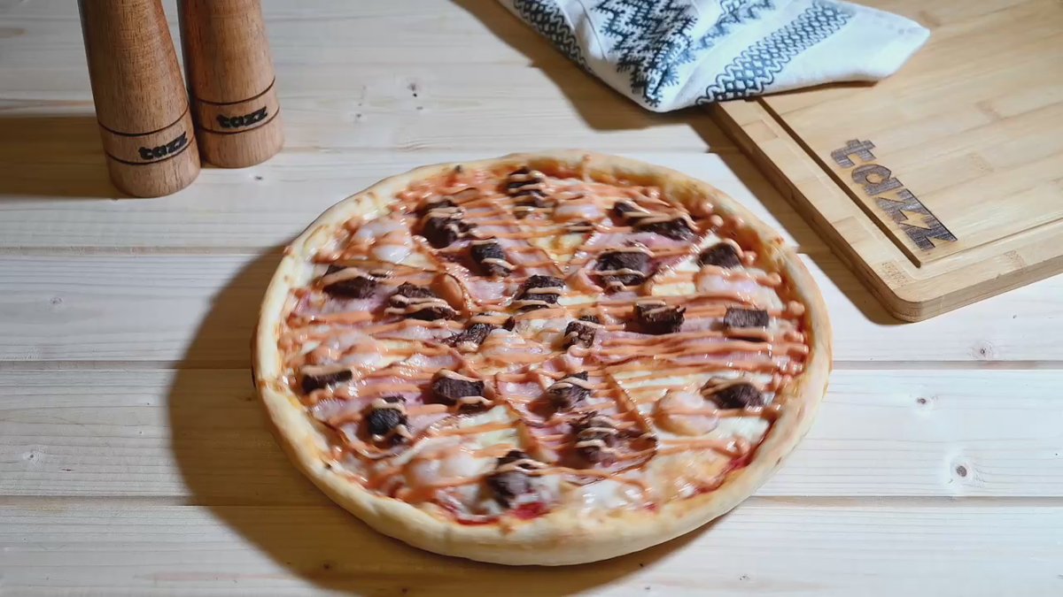 Pizza Surf and Turf 30 cm