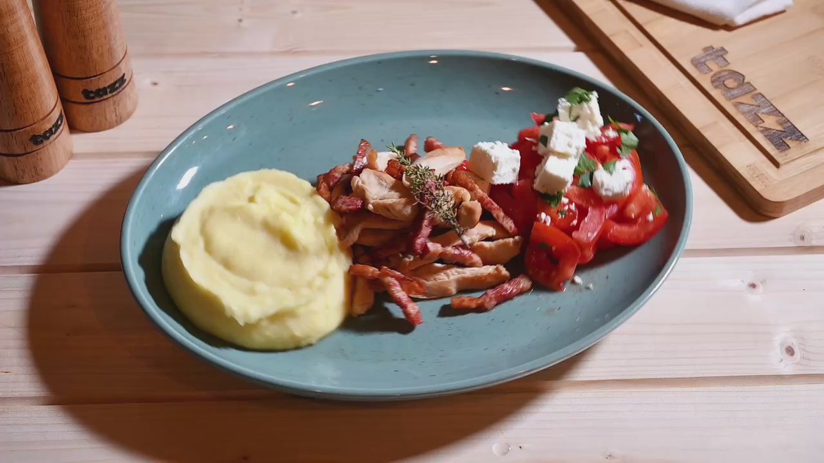 Trio combo cu piept de pui cu bacon