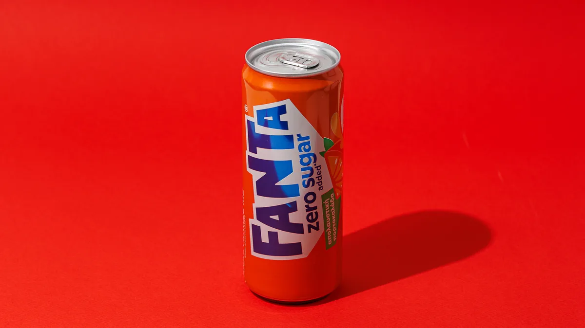 Fanta Κόκκινη Zero 0.33 l