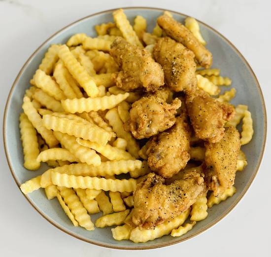 W4. Lemon Pepper Wings (8)