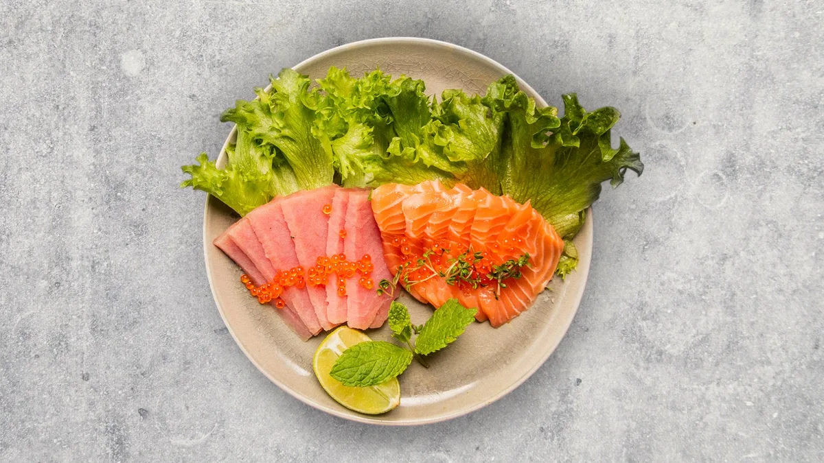 Mix Sashimi (12 stk)
