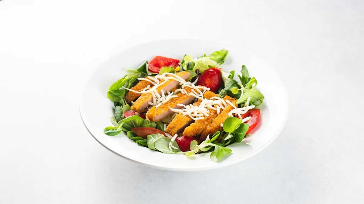 Salata s piletinom