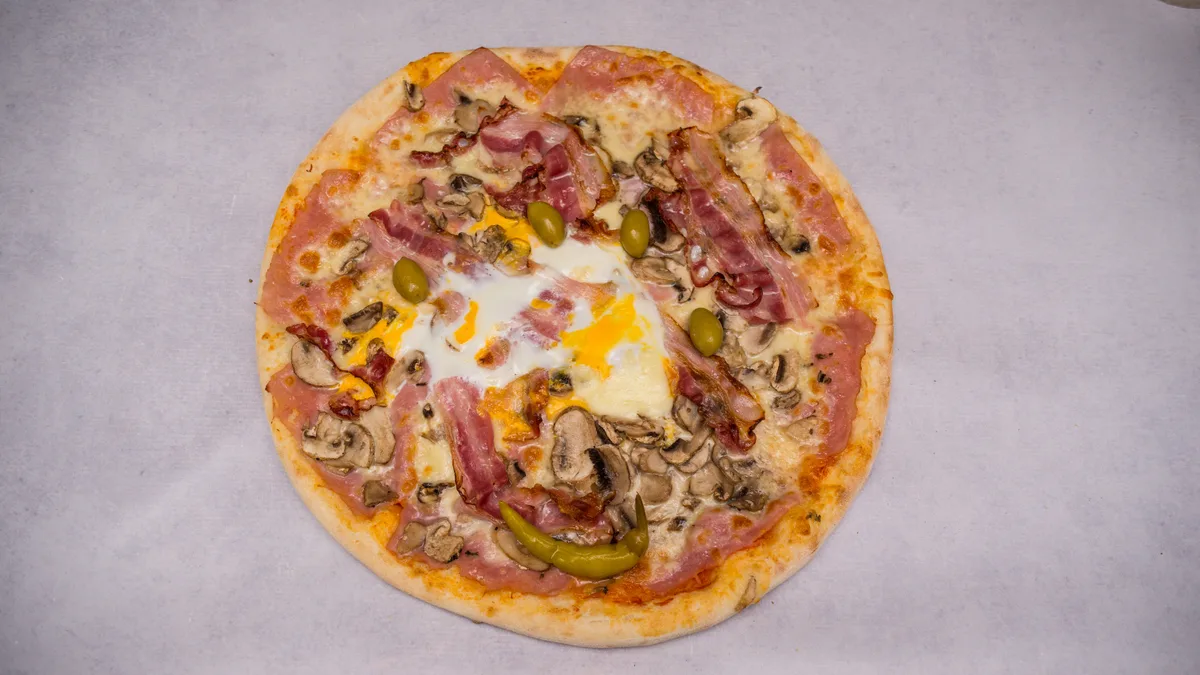 Pizza srbijana