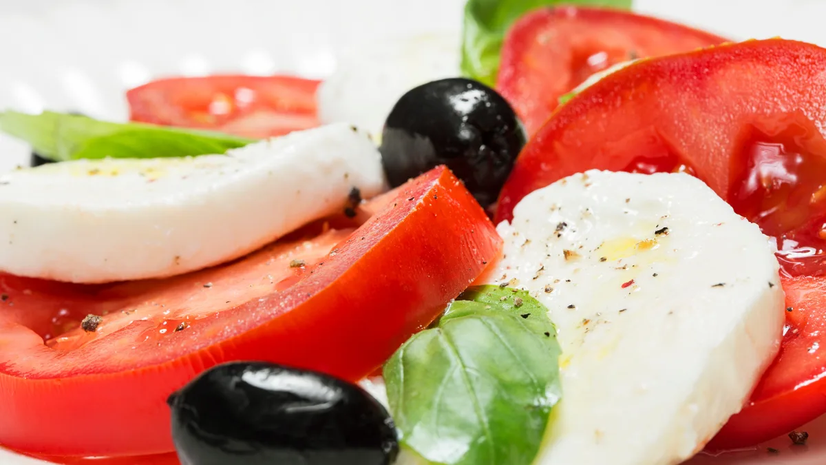 Kapreze salata
