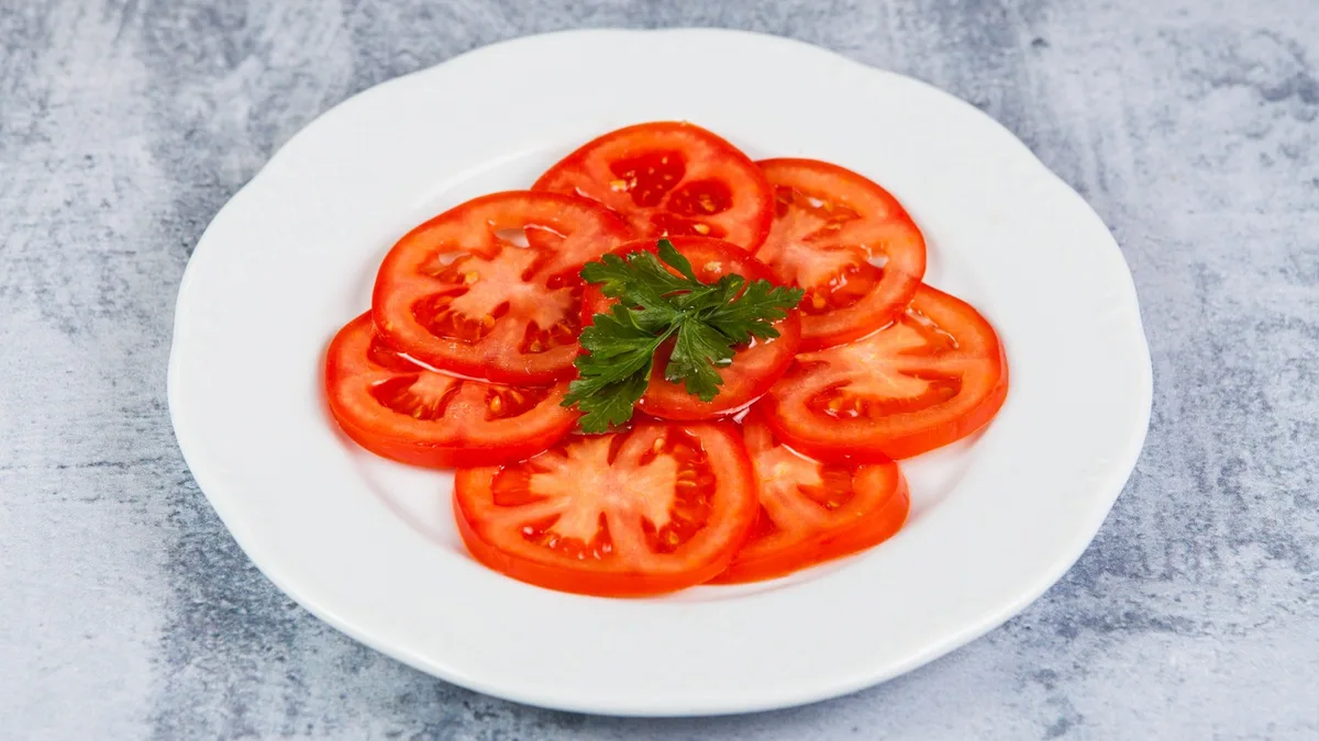 Paradajz salata