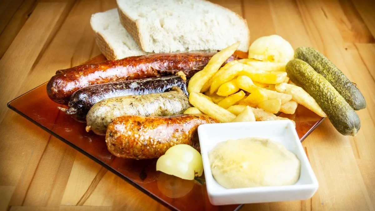 Disznótoros választható hurkával
