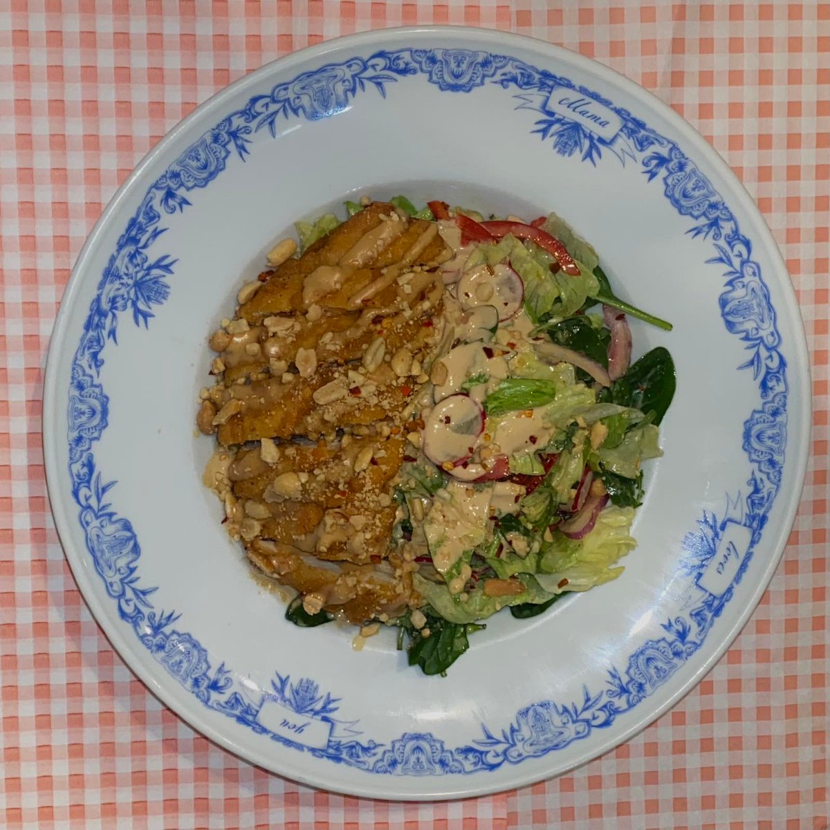 Crispy tempura chicken salad