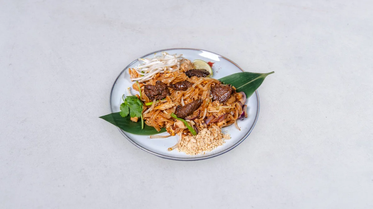 Pad Thai z wołowiną