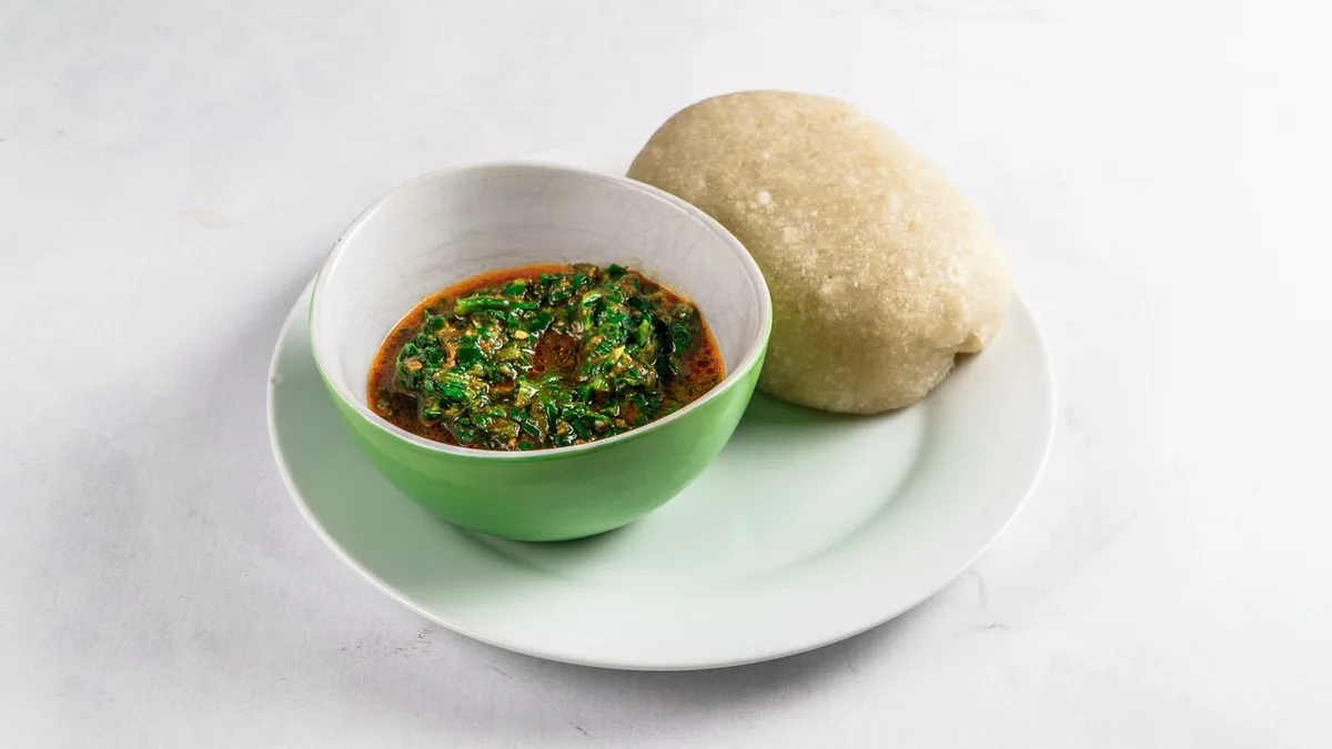 Garri with vegetable soup