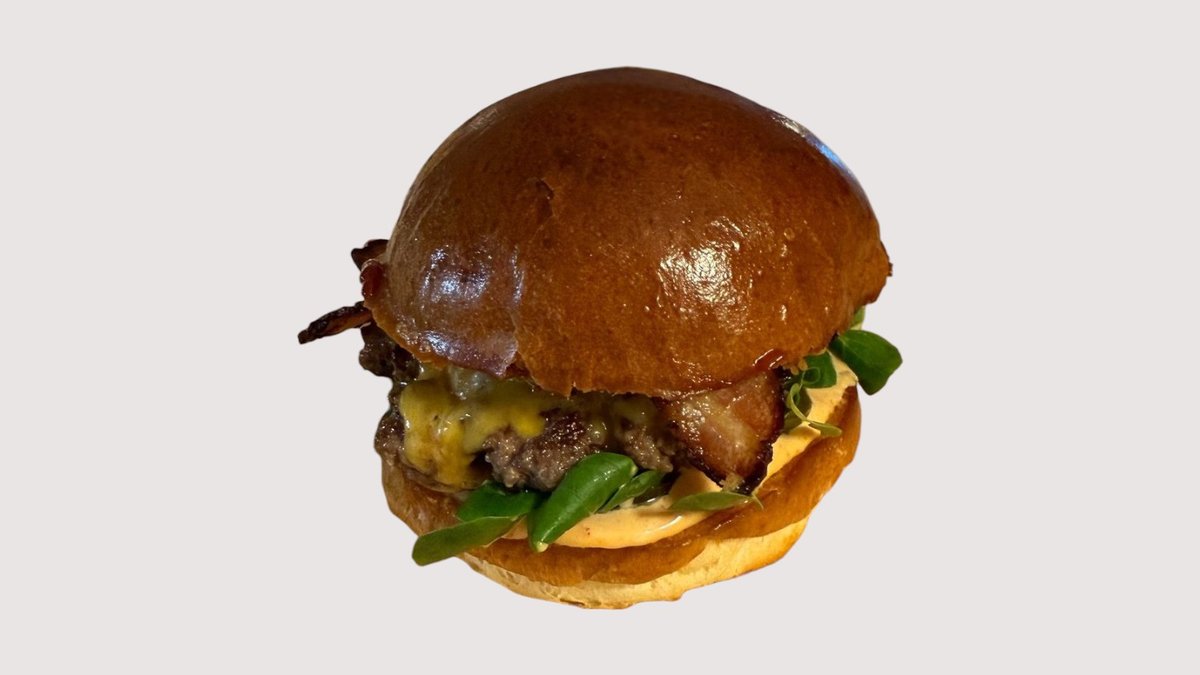 Spicy burger + 150g domácí hranolky + dip dle výběru
