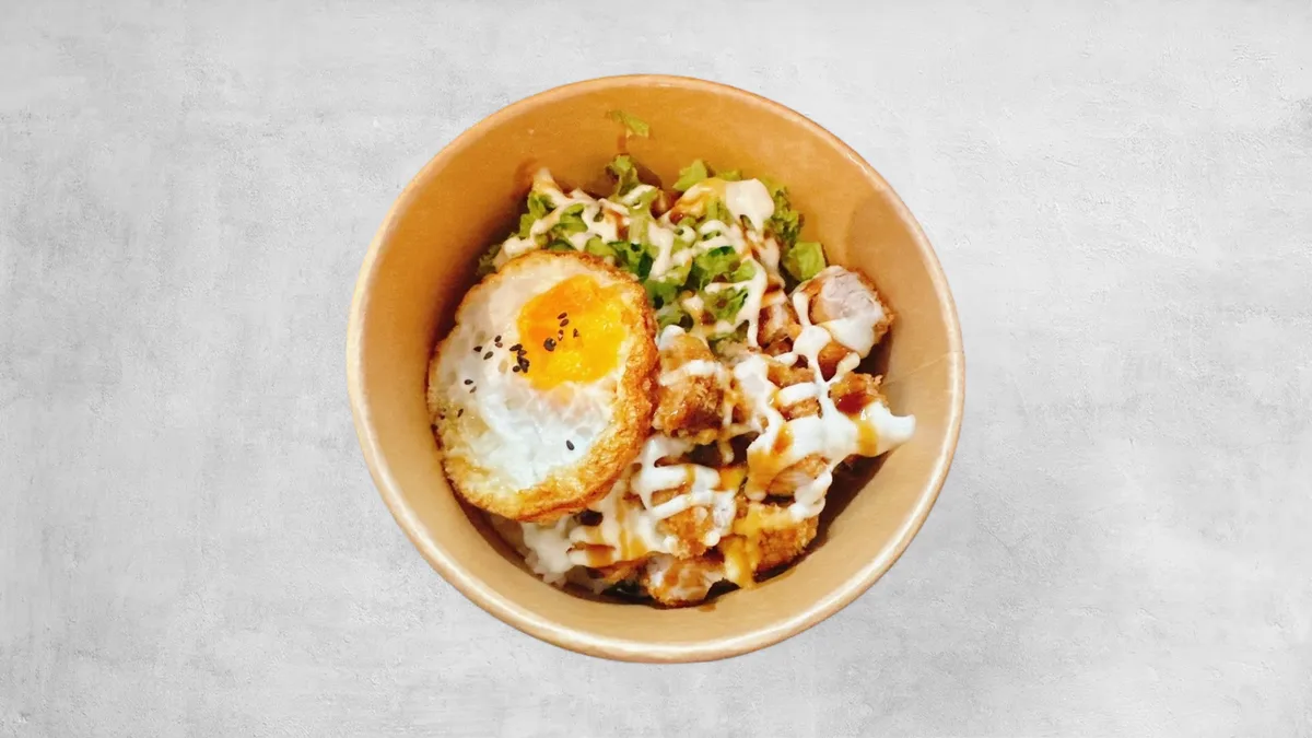 Csirke Cupbap (치킨마요컵밥)