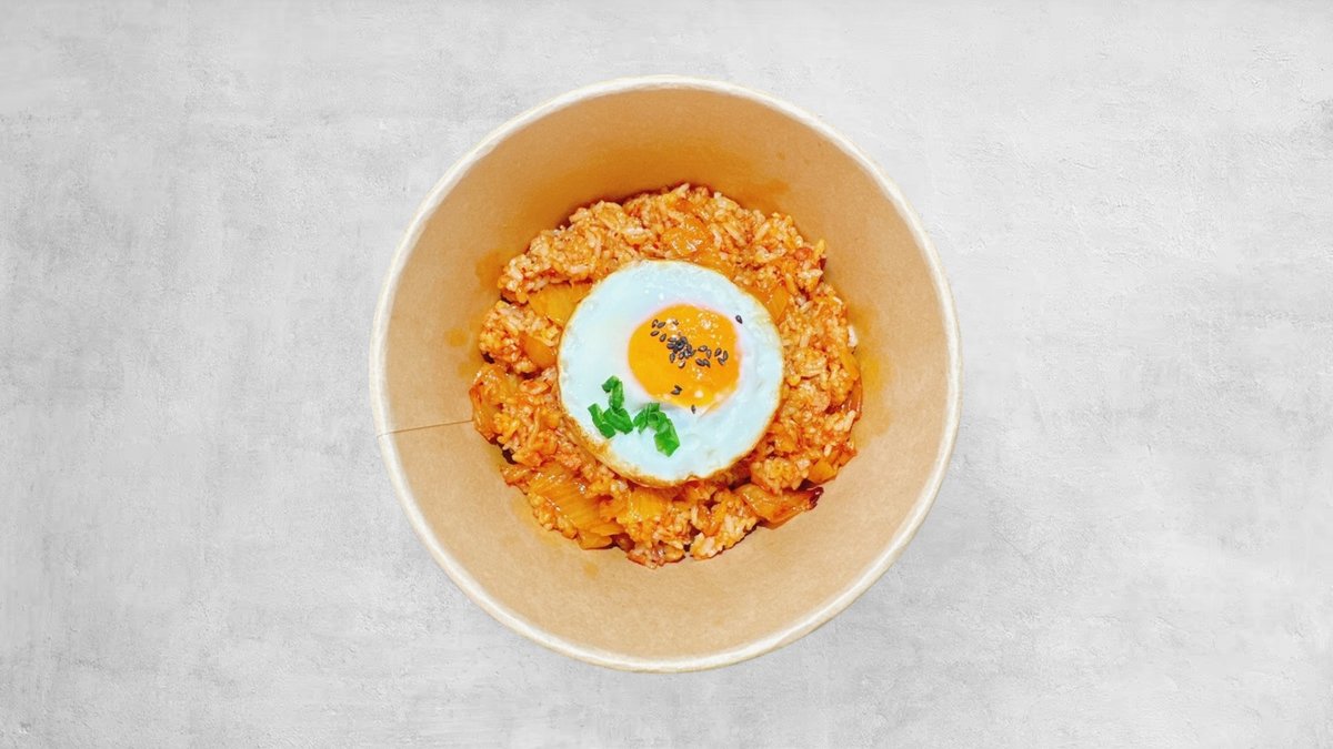 Kimchi bokkeumbap(김치볶음밥)