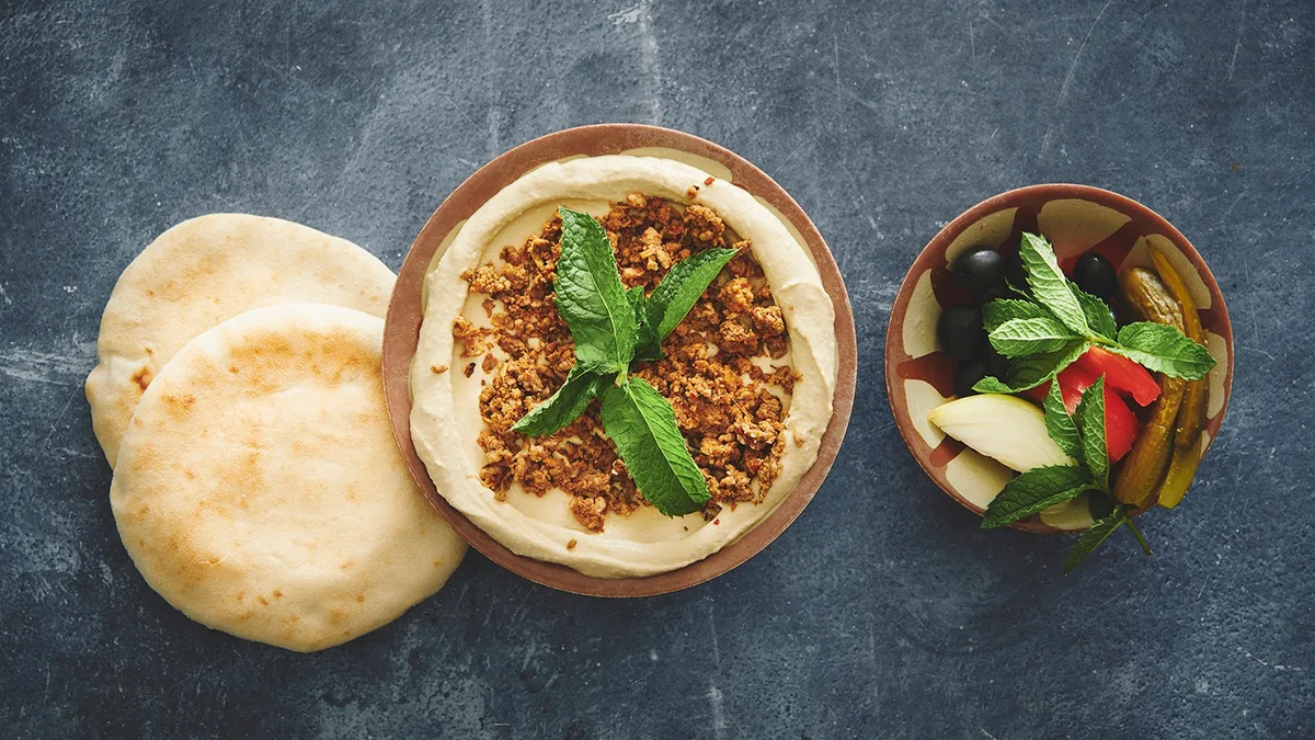 Hummus med oksekød