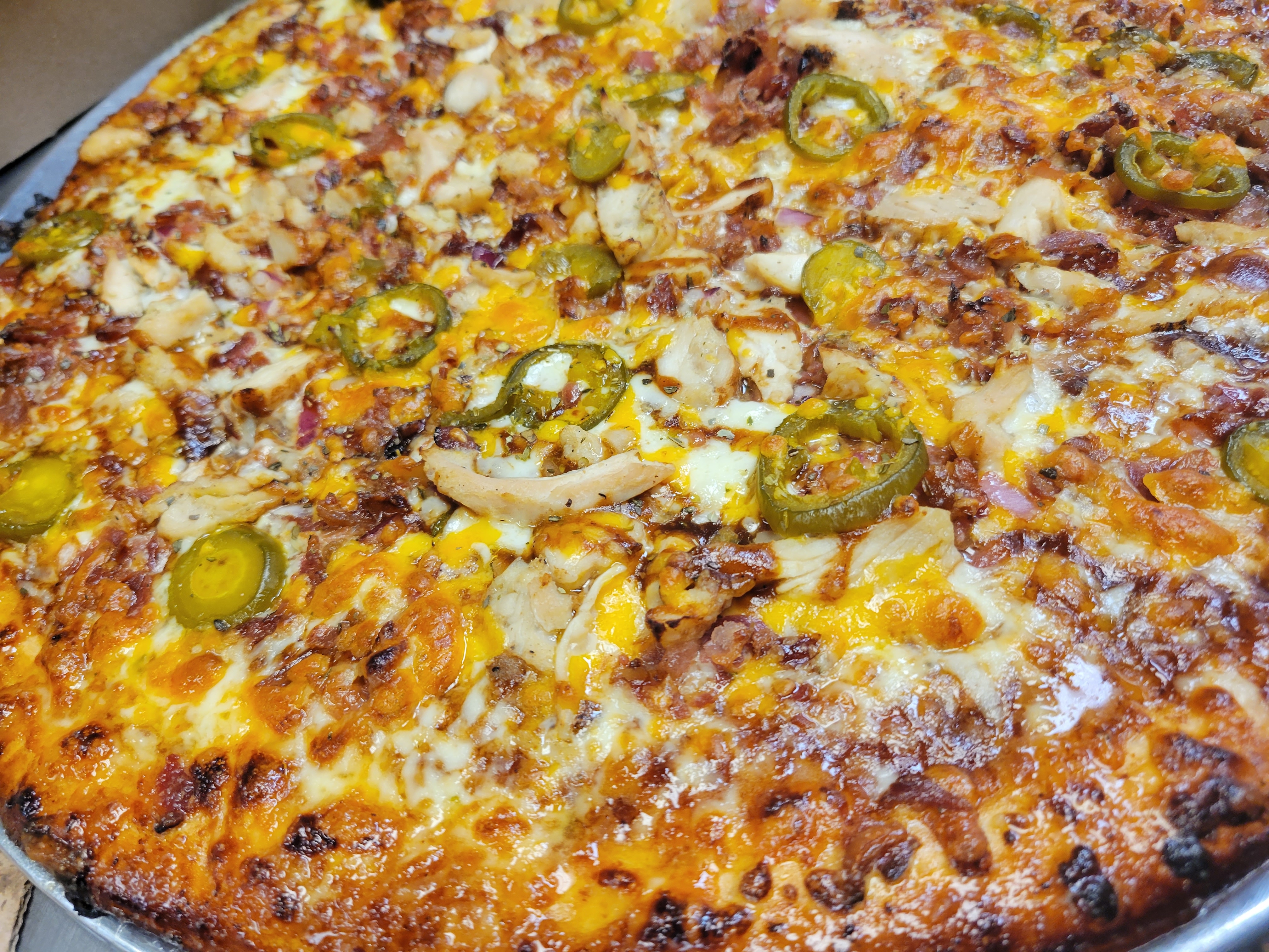 BBQ Chicken (Small - 10 Inch (6 Slices)