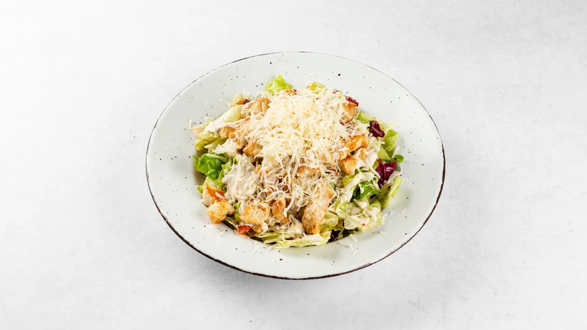 Caesar salata s piletinom