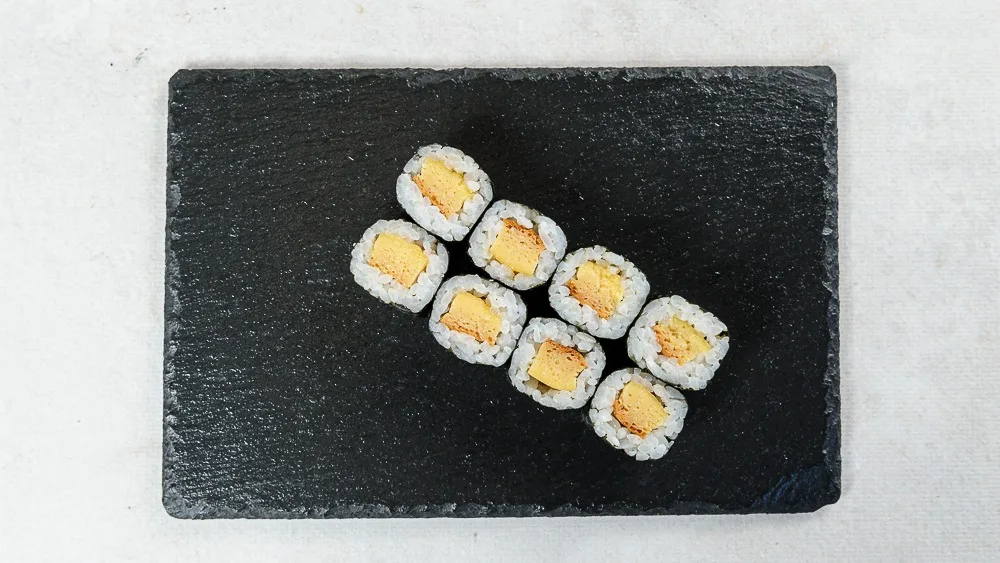Hosomaki tamago