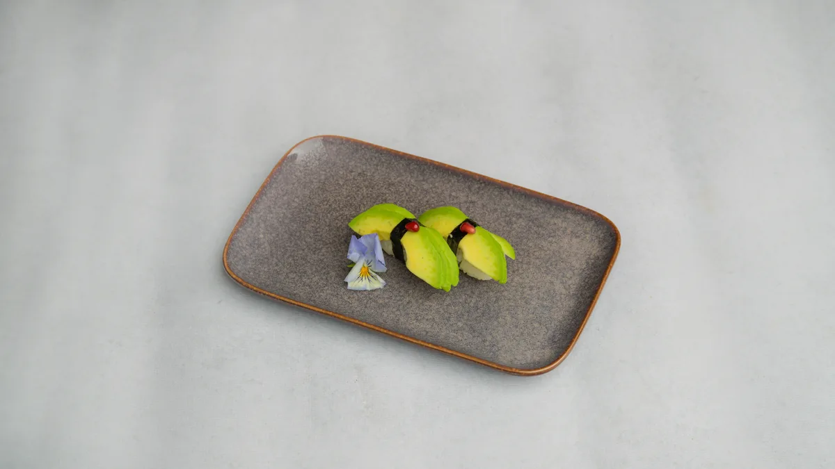 Nigiri awokado
