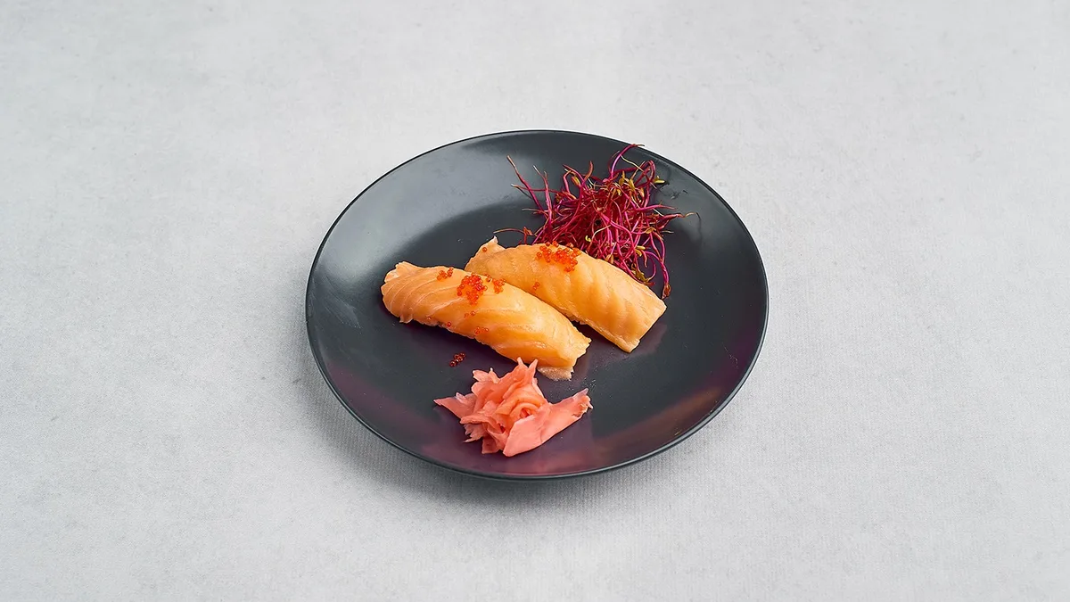 Nigiri łosoś