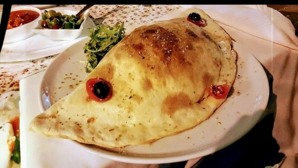 Calzone Philly