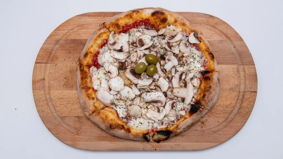 Fungi pizza 18cm
