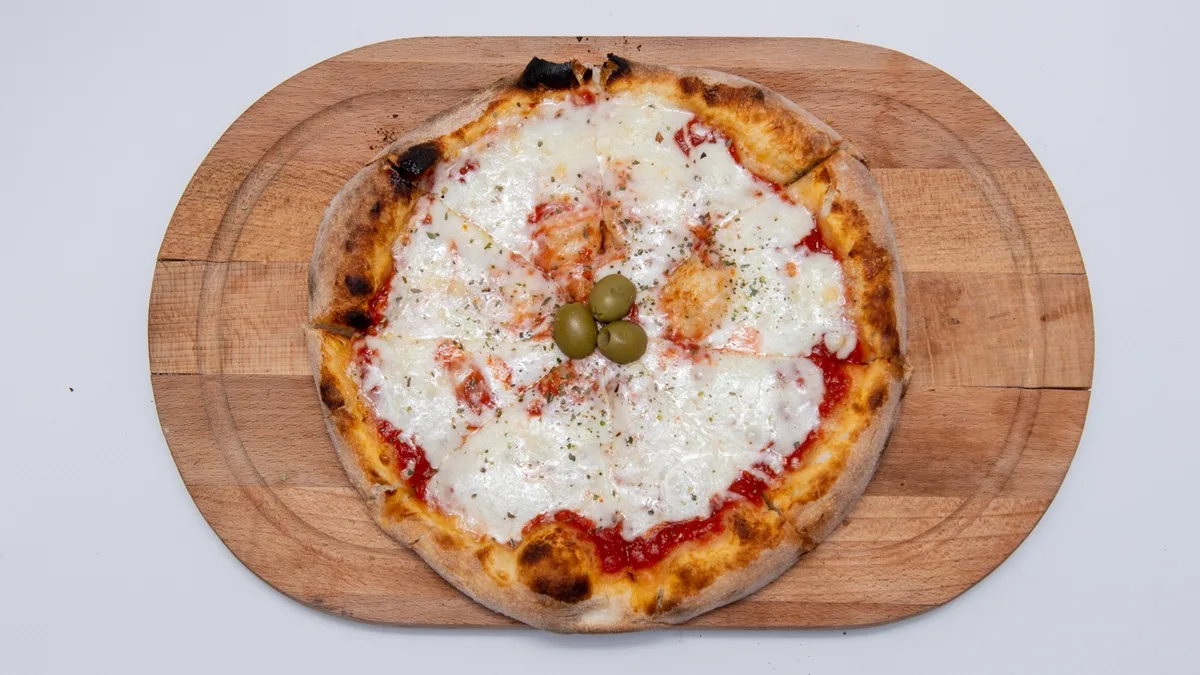Margarita pizza 42cm