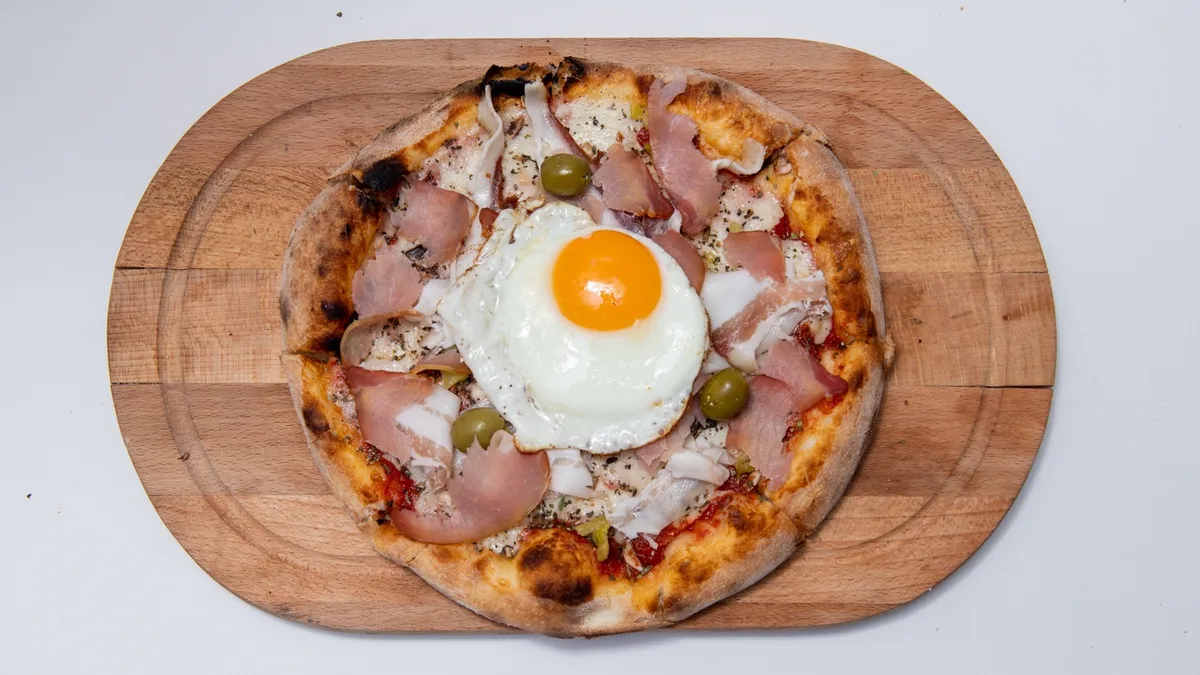 Valjevska pizza 42cm