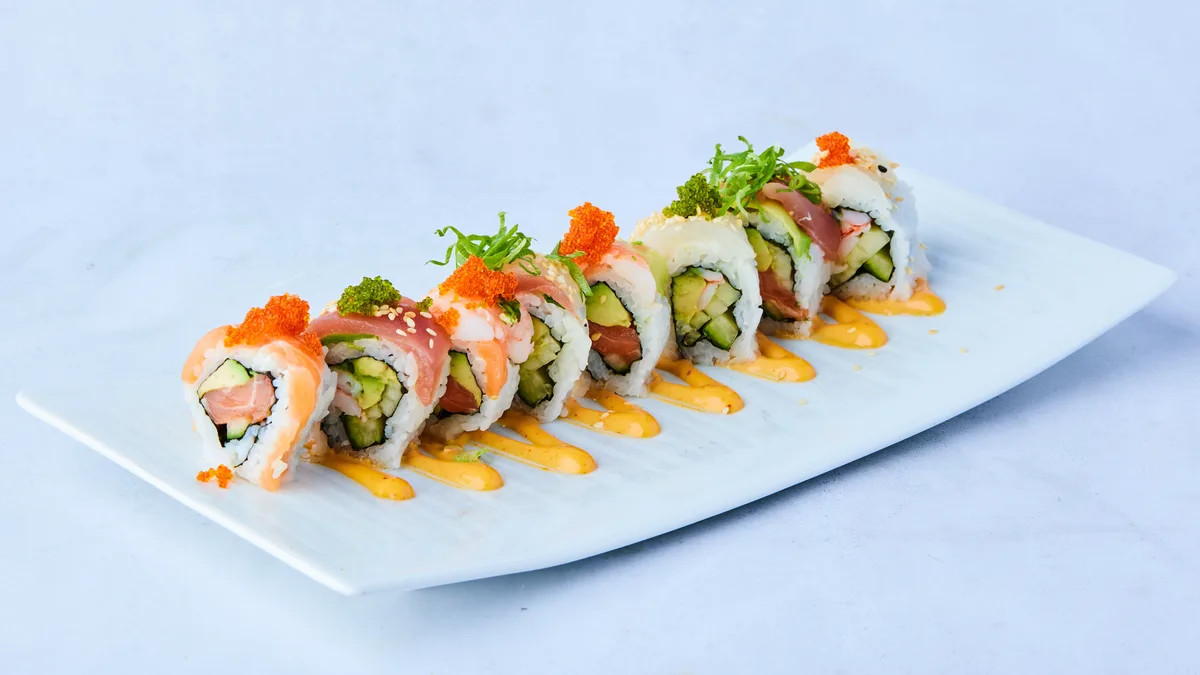 3. Rainbow Roll