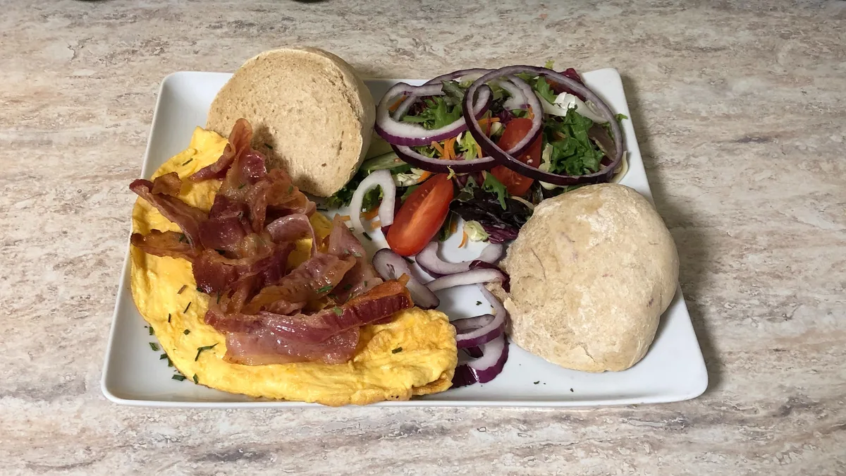 Bacönös omlett