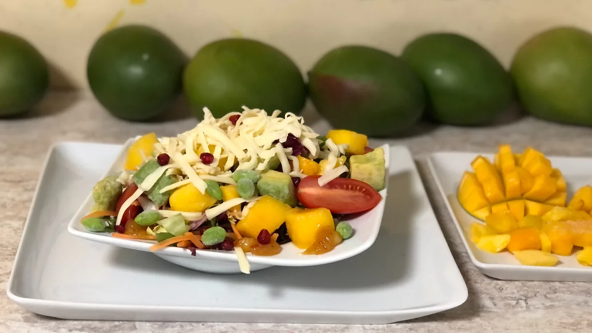 Mango Me - Saláta (zöld alap + extrák)