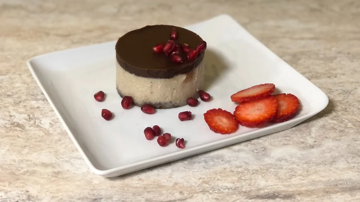 Vegán piemonti mogyorókrémes torta