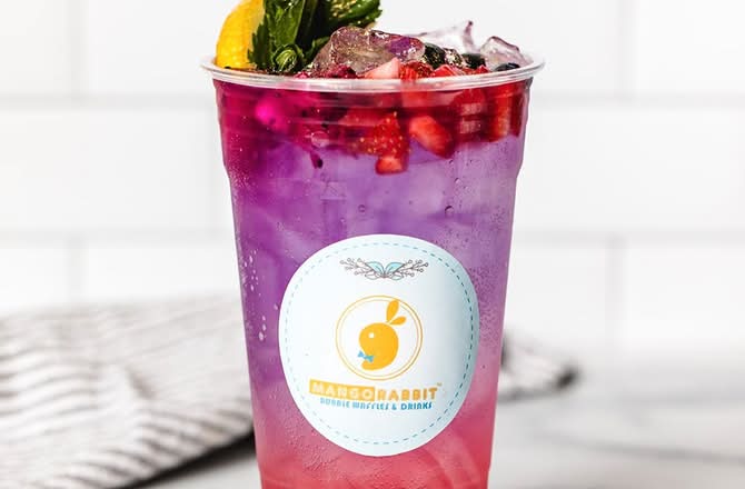 Flower Hashira Mocktail 鲜花哈希拉无酒精鸡尾酒（ 无酒精）