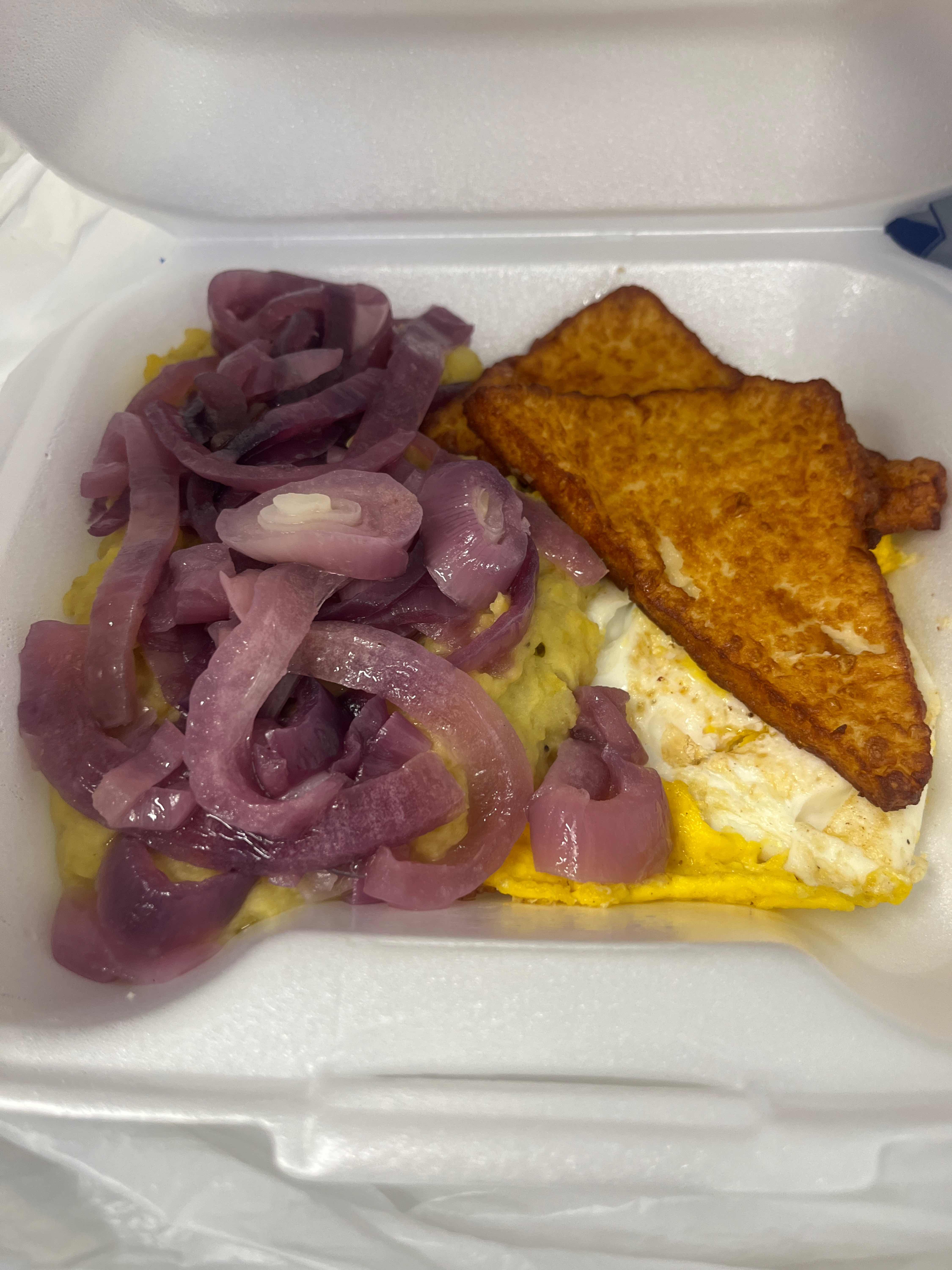 Mangu con Queso Frito, Huevo a Su Gusto