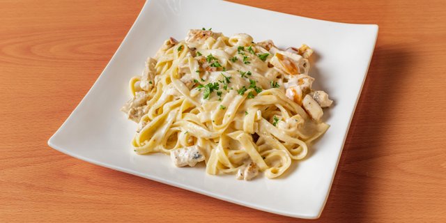 Chicken Alfredo