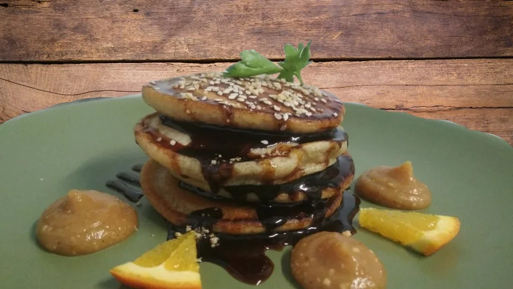 Alma mürəbbəsi ilə tahini peçenyesi