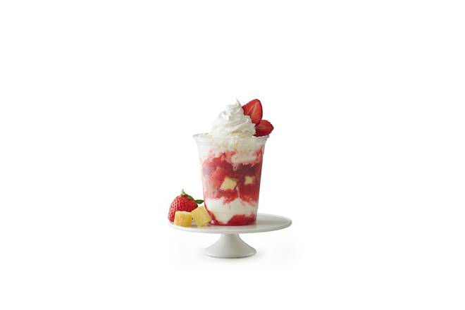 STRAWBERRY SHORTCAKE SUNDAE