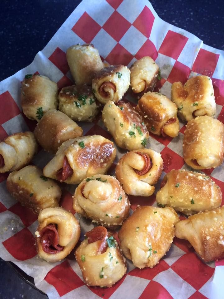 (8) Pepperoni Bites