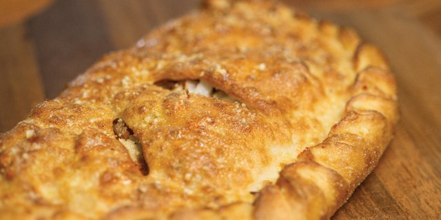 Build-Your-Own Calzone