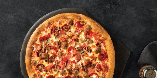 Gluten-Free All Meat Pizza w/ Cauliflower Crust