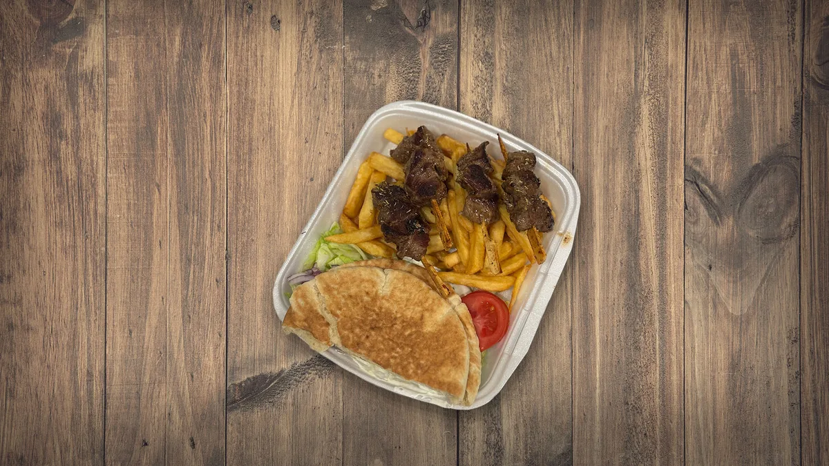 Marhás souvlaki