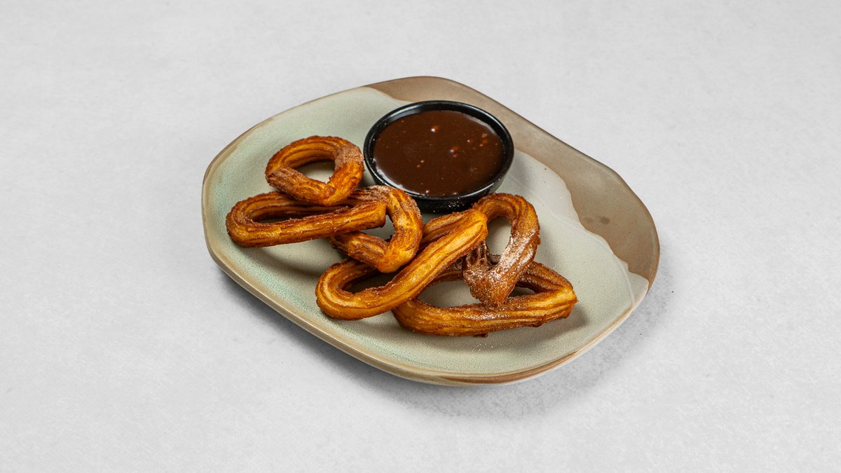 Churros s preljevom od čokolade