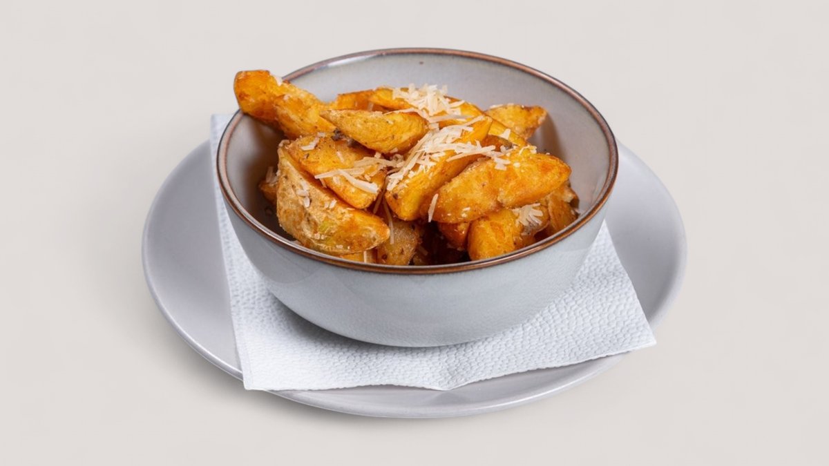 Krompirići tartuf sos parmezan