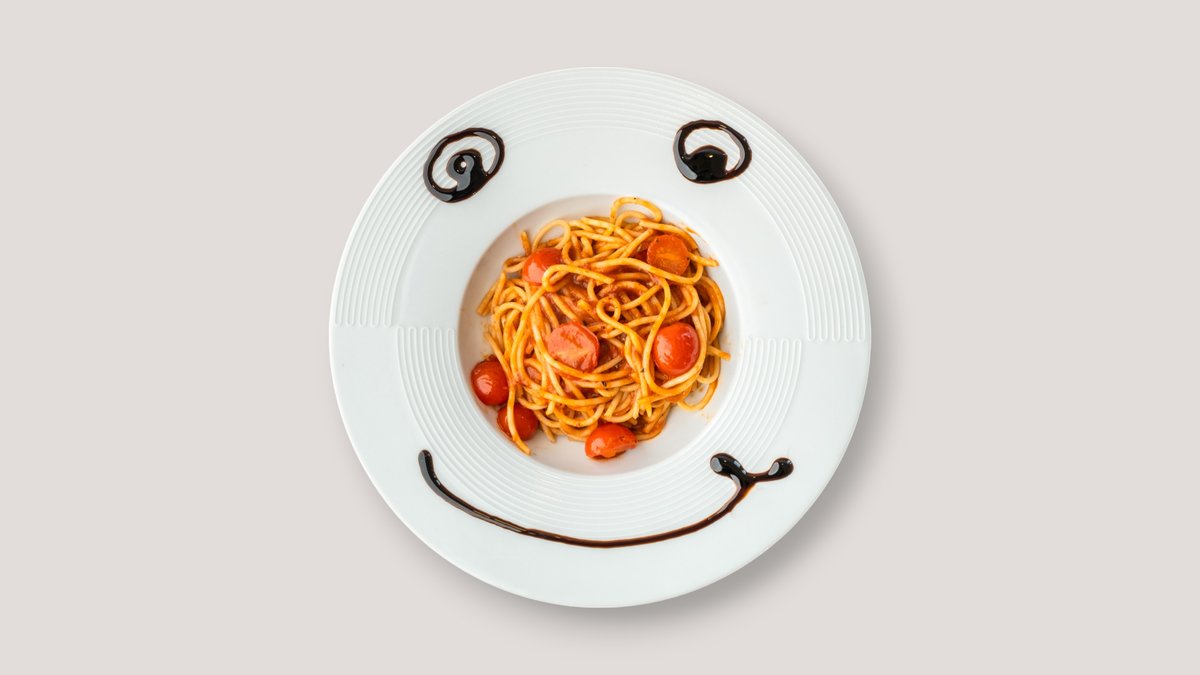 Spaghetti mit Tomatensoße