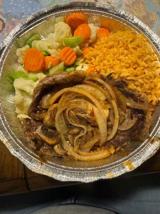 Ricardo's Steak